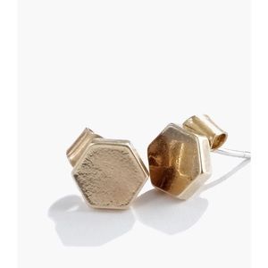 ✨NEW✨hexagon post earrings